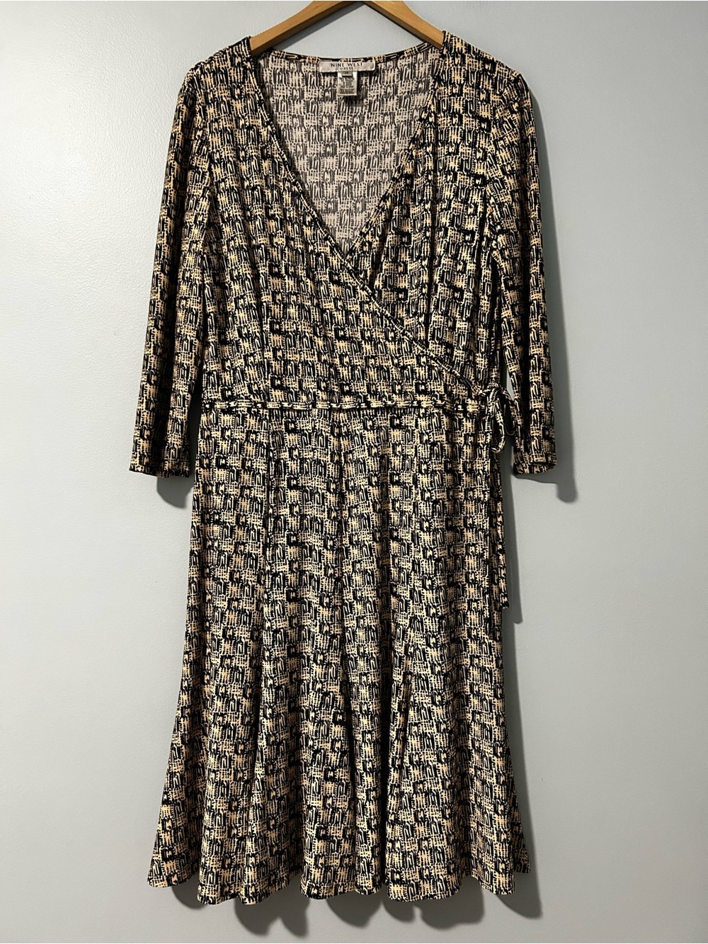 Nine West faux wrap dress in size 14.